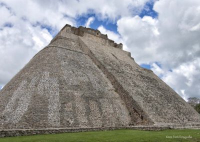 rundreise in yucatan- mexiko_ tempel_ruinen_pyramiden und cenoten