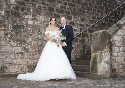 brautpaar-shooting an der kirche im saarland